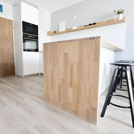 شقة Apartament Sloneczny Na Baltyckiej كولوبرزيغ